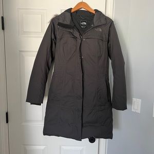 Women’s North Face Arctic Parka, Grey, Size Small